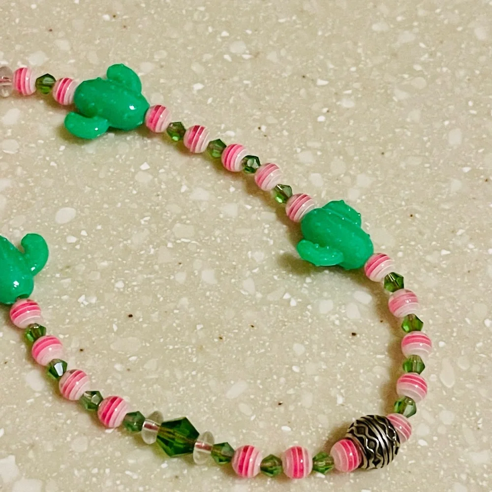 Phone String!! 🌵 Cactus Prickly Pear! 🌱💕
